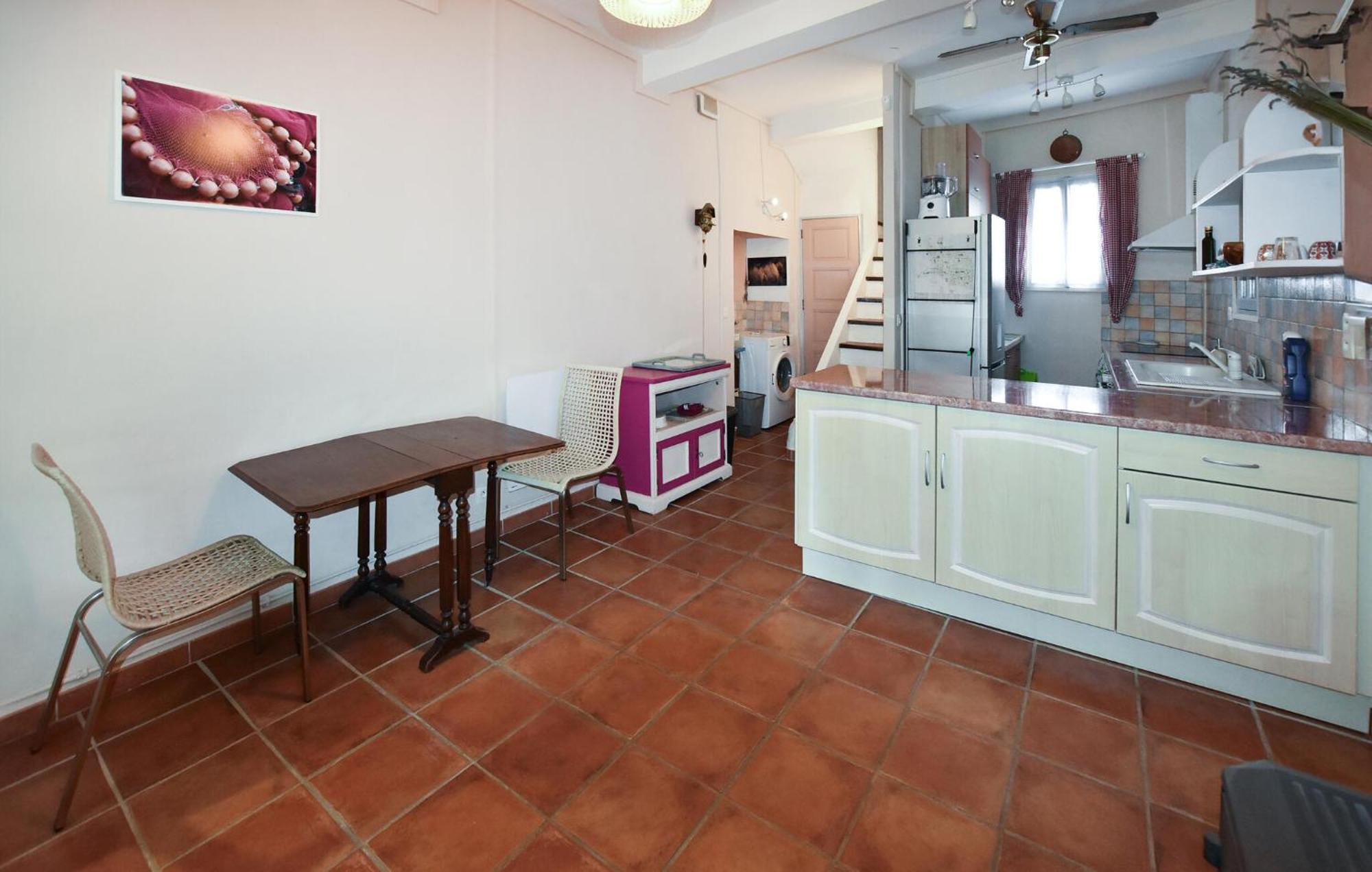 2 Bedroom Gorgeous Home In Villes-Sur-Auzon Exteriér fotografie